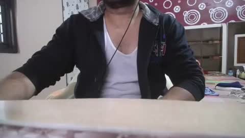 Snapshot of hairyguy1212 chatting on November 21, 2025, 7:40 am Hairyguy121 online show from November 21, 2025, 7:40 am