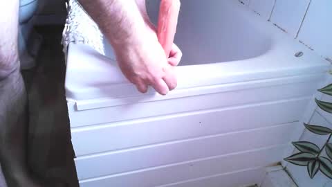 Snapshot of hairyirishbearcub chatting on April 10, 2026, 4:12 pm hairyirishbearcub online show from April 10, 2026, 4:12 pm