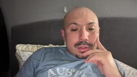 Snapshot of hairyman30000 chatting on February 20, 2025, 1:36 am hairyman30000 online show from February 20, 2025, 1:36 am