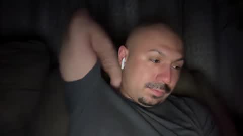 Snapshot of hairyman30000 chatting on February 21, 2025, 7:12 am hairyman30000 online show from February 21, 2025, 7:12 am