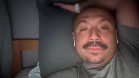 Snapshot of hairyman30000 chatting on March 10, 2025, 5:43 am hairyman30000 online show from March 10, 2025, 5:43 am