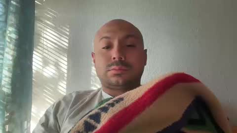 Snapshot of hairyman30000 chatting on October 13, 2025, 4:18 pm hairyman30000 online show from October 13, 2025, 4:18 pm