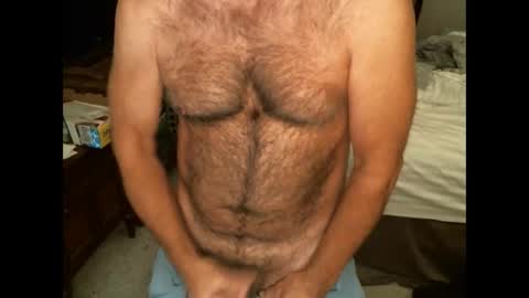 Snapshot of hairypecsguy chatting on November 5, 2025, 10:43 pm Hairy pecs online show from November 5, 2025, 10:43 pm