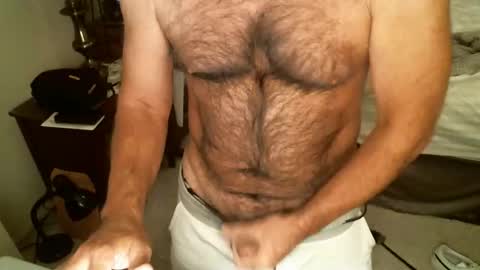 Snapshot of hairypecsguy chatting on November 30, 2025, 11:09 pm Hairy pecs online show from November 30, 2025, 11:09 pm