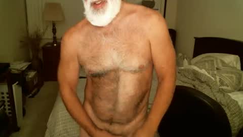 Snapshot of hairypecsguy chatting on May 9, 2026, 6:29 am Hairy pecs online show from May 9, 2026, 6:29 am