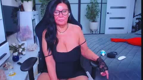 Snapshot of hairypussygranny chatting on September 30, 2025, 9:58 am Monika online show from September 30, 2025, 9:58 am