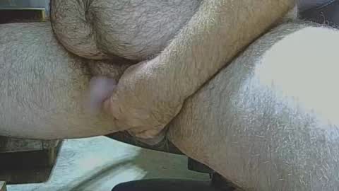 Snapshot of hairysmallfat chatting on June 4, 2026, 10:43 am hairysmallfat online show from June 4, 2026, 10:43 am