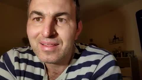 hakfin666 online show from December 14, 2025, 5:35 am