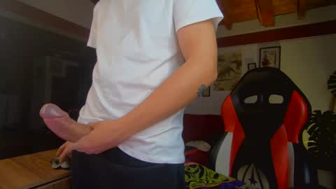 Snapshot of hakhoox chatting on December 2, 2024, 6:41 am mr hak online show from December 2, 2024, 6:41 am