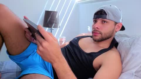 Snapshot of haku_kanjii chatting on December 1, 2025, 3:39 pm Independent model online show from December 1, 2025, 3:39 pm