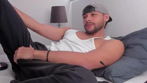 Independent       model  online show from February 23, 2026, 9:45 pm