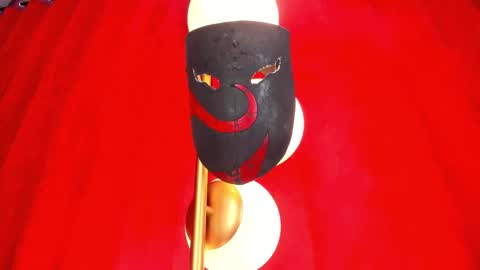 Haku Please help me with your thumbs up its important  online show from January 29, 2025, 7:11 pm