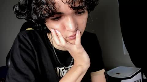 Snapshot of halan_jr chatting on April 20, 2026, 2:20 pm halan online show from April 20, 2026, 2:20 pm