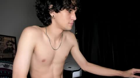 Snapshot of halan_jr chatting on April 27, 2026, 9:40 am halan online show from April 27, 2026, 9:40 am