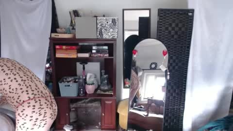 Snapshot of halovalentine chatting on September 25, 2025, 9:51 pm halovalentine online show from September 25, 2025, 9:51 pm