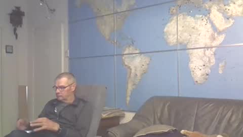 Prefer men 80 online show from March 9, 2025, 8:42 pm