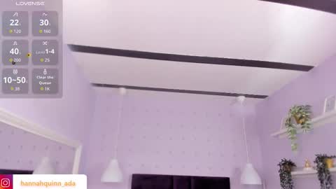 Snapshot of hanaahquinn chatting on November 6, 2025, 11:22 am hanaahquinn online show from November 6, 2025, 11:22 am