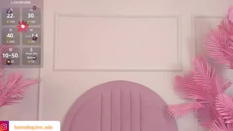 Snapshot of hanaahquinn chatting on December 15, 2025, 11:36 am hanaahquinn online show from December 15, 2025, 11:36 am