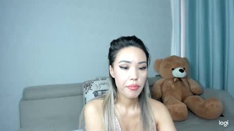 Snapshot of hanah_cho_cho chatting on March 11, 2025, 5:38 am Hanah online show from March 11, 2025, 5:38 am