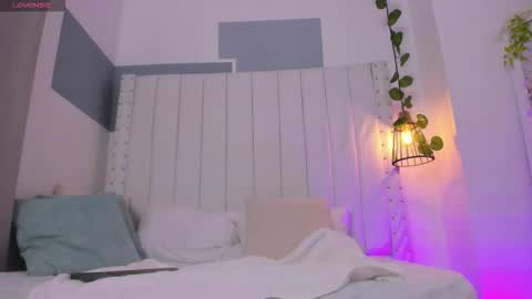 Snapshot of hanah_gray chatting on October 29, 2025, 11:01 am hanah_gray online show from October 29, 2025, 11:01 am