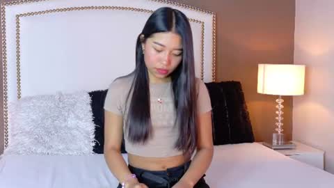 Snapshot of hanaluna chatting on July 15, 2026, 2:55 pm Hanna online show from July 15, 2026, 2:55 pm