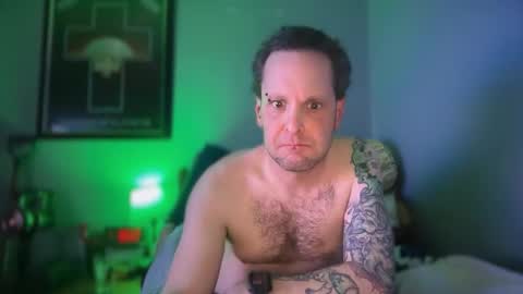 hand_banana_420 online show from April 17, 2026, 2:03 am