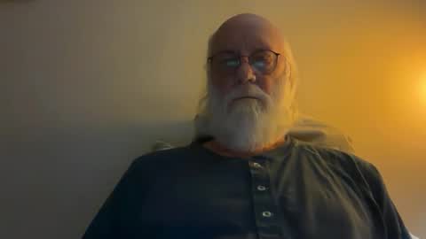 Snapshot of handful753128 chatting on December 16, 2025, 2:49 am handful753128 online show from December 16, 2025, 2:49 am