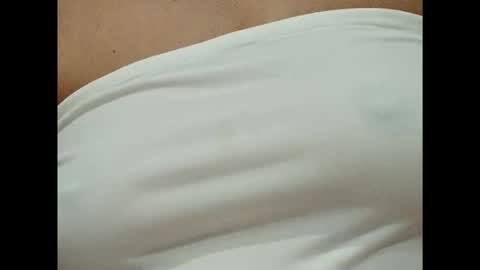 Snapshot of handleme31 chatting on May 17, 2026, 2:42 am miolinasexycpl online show from May 17, 2026, 2:42 am