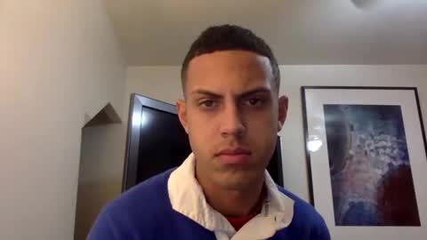 Snapshot of handsome01_ chatting on November 30, 2025, 1:20 am handsome01_ online show from November 30, 2025, 1:20 am