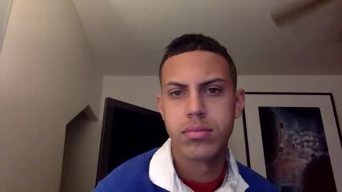 Snapshot of handsome01_ chatting on November 30, 2025, 4:11 pm handsome01_ online show from November 30, 2025, 4:11 pm