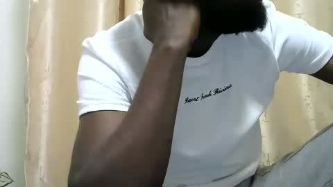 Snapshot of handsome_king30 chatting on December 9, 2024, 3:22 pm handsome king online show from December 9, 2024, 3:22 pm