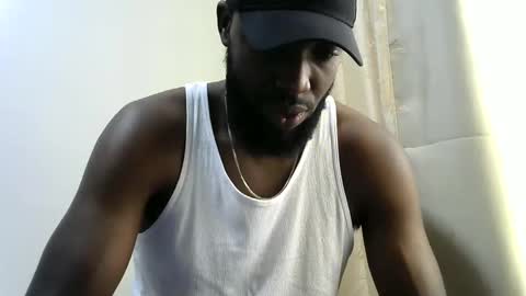 Snapshot of handsome_king30 chatting on December 15, 2024, 6:29 am handsome king online show from December 15, 2024, 6:29 am