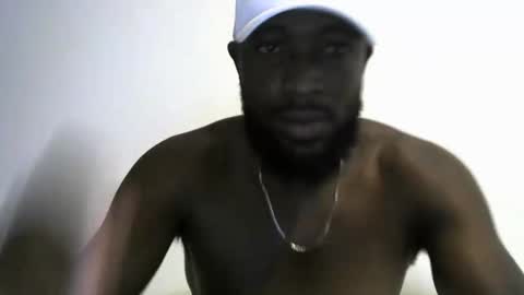handsome king online show from May 10, 2026, 10:26 pm