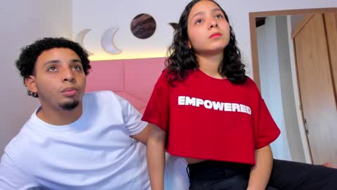 Snapshot of handsome_petite chatting on January 5, 2025, 11:01 pm grace and tim online show from January 5, 2025, 11:01 pm