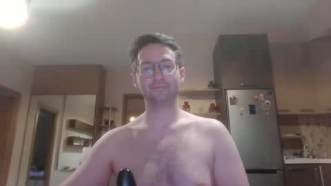 Snapshot of handsome_sasha chatting on February 28, 2025, 2:20 pm Sasha online show from February 28, 2025, 2:20 pm