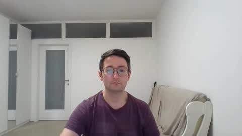 Snapshot of handsome_sasha chatting on December 14, 2025, 3:06 pm Sasha online show from December 14, 2025, 3:06 pm