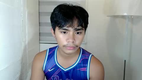 handsome_vanana online show from February 9, 2025, 3:45 pm
