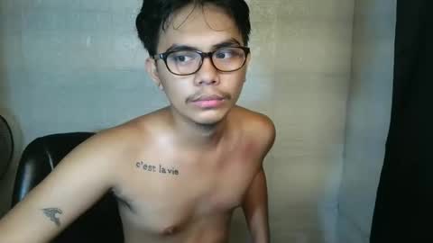 Snapshot of handsome_vanana chatting on March 3, 2026, 5:19 pm handsome_vanana online show from March 3, 2026, 5:19 pm