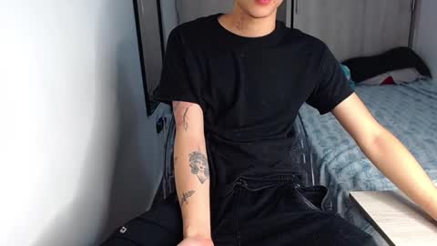 Snapshot of handsome_white1 chatting on February 2, 2025, 6:48 am jorge daniel online show from February 2, 2025, 6:48 am