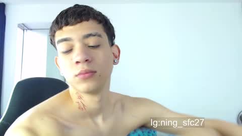 Snapshot of handsome_white1 chatting on September 19, 2025, 7:58 pm jorge daniel online show from September 19, 2025, 7:58 pm