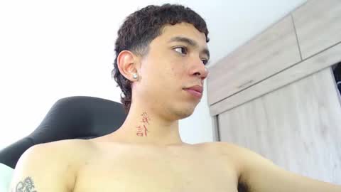 Snapshot of handsome_white1 chatting on September 24, 2025, 5:38 pm jorge daniel online show from September 24, 2025, 5:38 pm