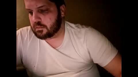 Snapshot of handsomedaddy198924 chatting on February 7, 2026, 8:40 am Handsomedaddy198923 online show from February 7, 2026, 8:40 am