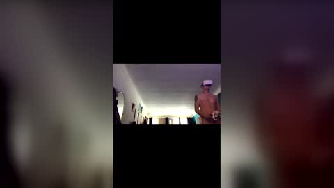 handsomerob42 online show from November 28, 2025, 7:05 pm