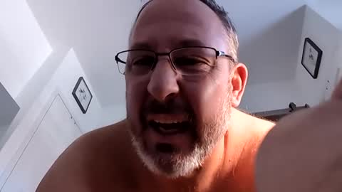 Snapshot of handydick7373 chatting on January 20, 2025, 4:23 pm Handydick7373 online show from January 20, 2025, 4:23 pm