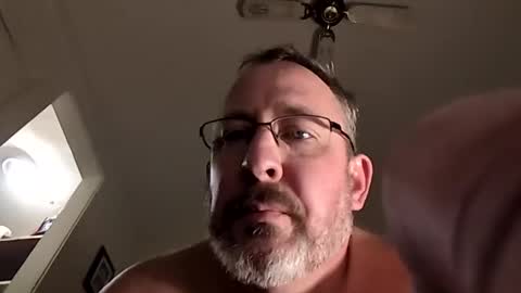 Snapshot of handydick7373 chatting on January 26, 2025, 12:05 am Handydick7373 online show from January 26, 2025, 12:05 am