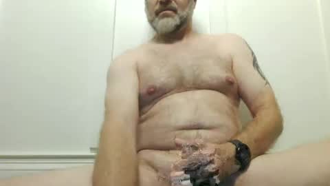 handyman1968 online show from October 14, 2025, 3:07 am