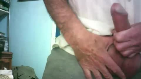 handymanforyou177322 online show from January 31, 2026, 10:52 pm