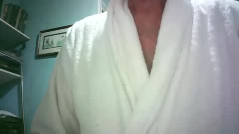 handymanforyou177322 online show from April 11, 2026, 11:09 pm