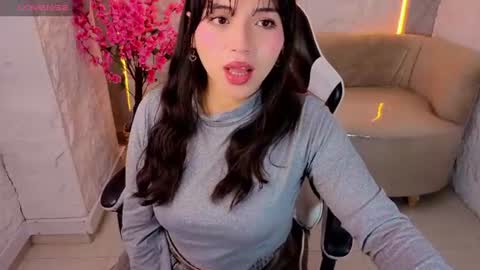 Snapshot of hani_amber_tx chatting on July 12, 2026, 1:13 pm Follow me.. Live 730 to 1400 online show from July 12, 2026, 1:13 pm