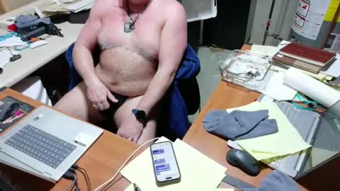 Snapshot of hank6160 chatting on March 2, 2026, 6:15 pm hank6160 online show from March 2, 2026, 6:15 pm